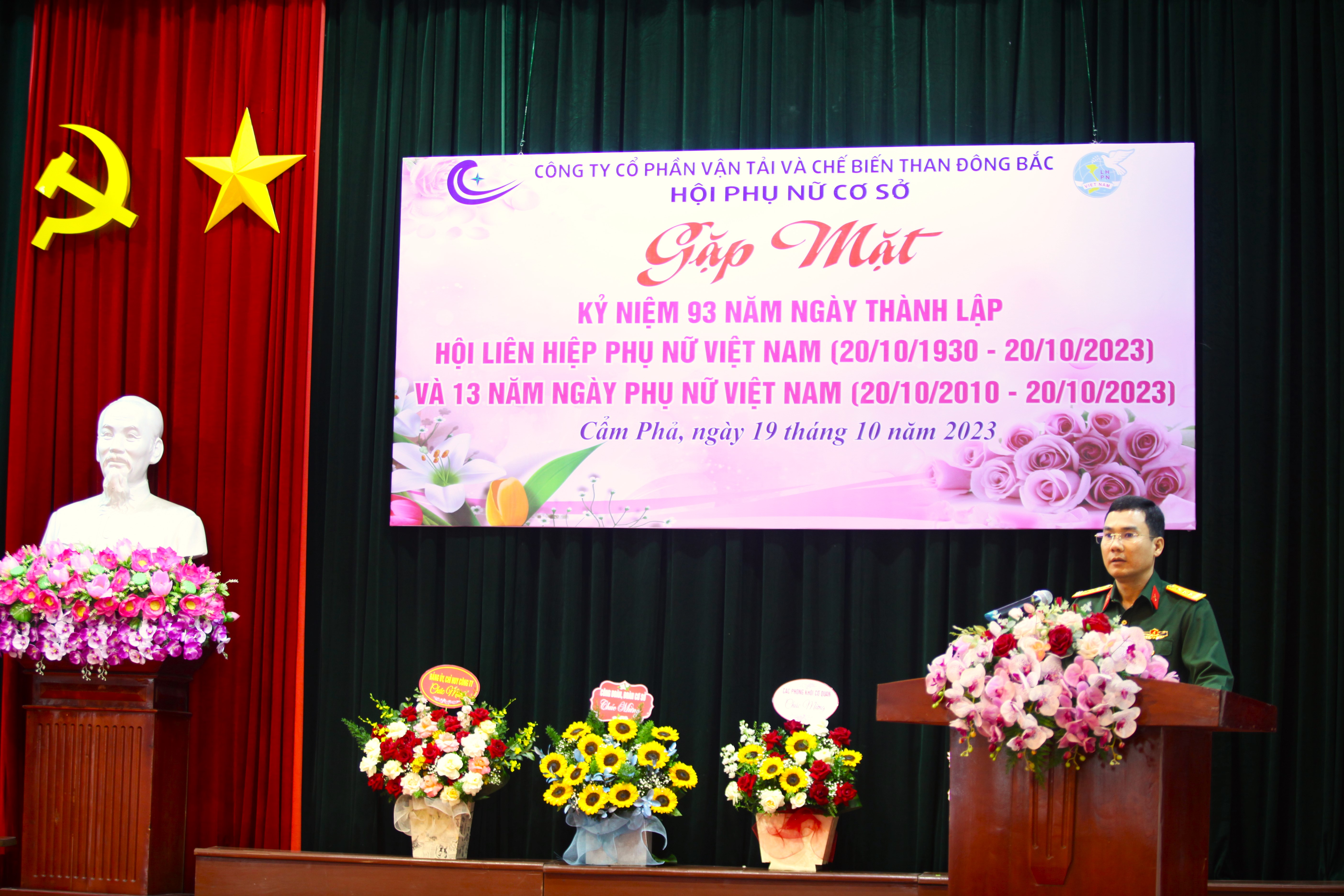 Hội phụ nữ cơ sở Công ty cổ phần Vận tải và Chế biến than Đông Bắc tổ chức Gặp mặt kỷ niệm 93 năm Ngày thành lập Hội LHPN Việt Nam