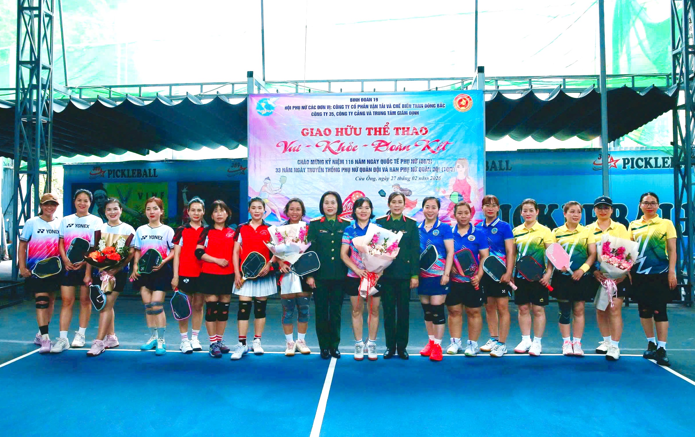 Phụ nữ Công ty cổ phần Vận tải và Chế biến than Đông Bắc, rạng rỡ và tự tin trong chuỗi hoạt động chào mừng tháng ba lịch sử